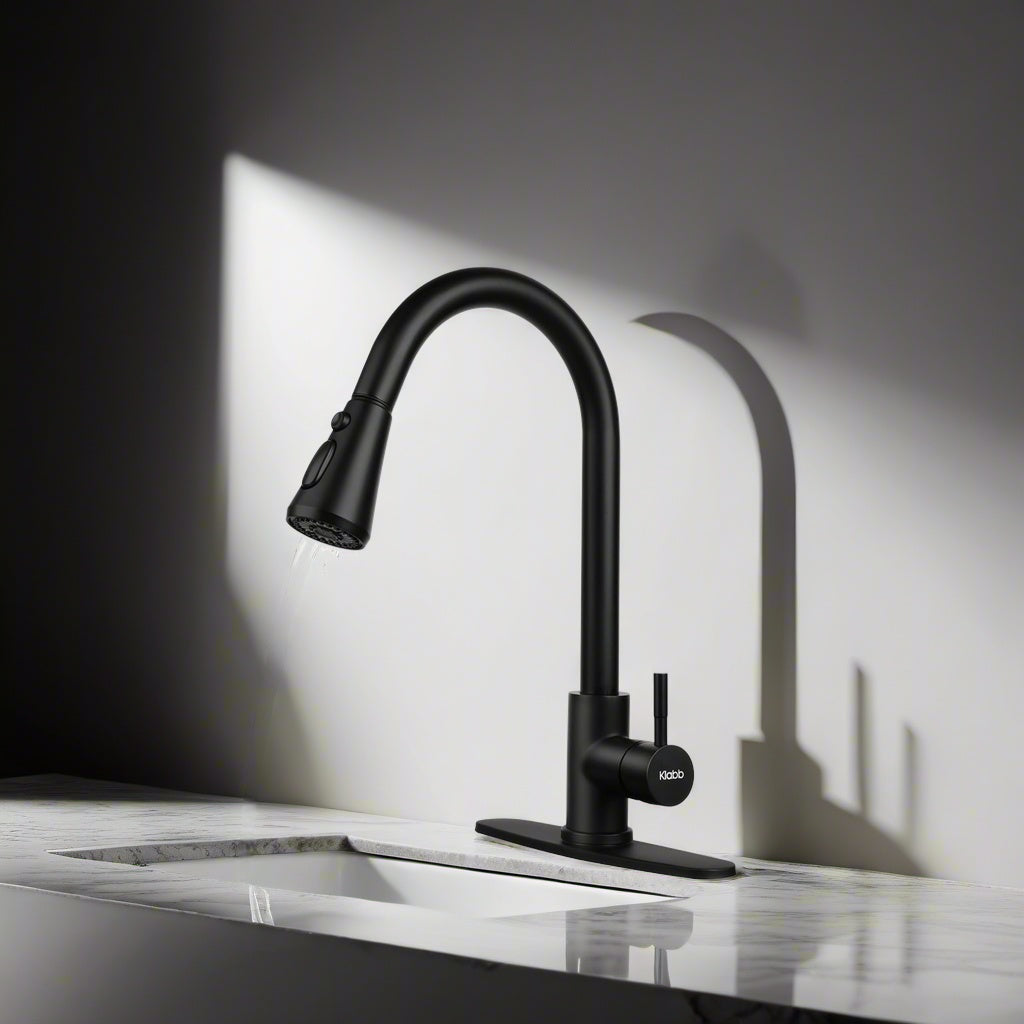 Klabb 8008 Kitchen Faucet Matte Black Single Handle Brass Pull Out Kitchen Faucet with Sprayer with Desk Plate